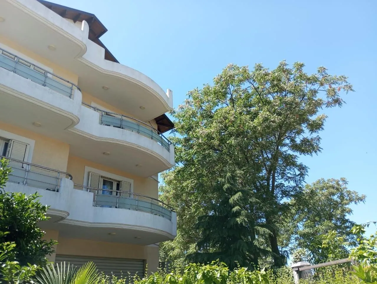 Serenity'S Sunset Terrace Shkodër Albanien